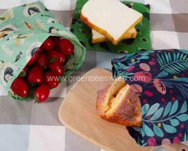 Reusable Snack Bags with Beeswax: An Eco-Friendly Alternative